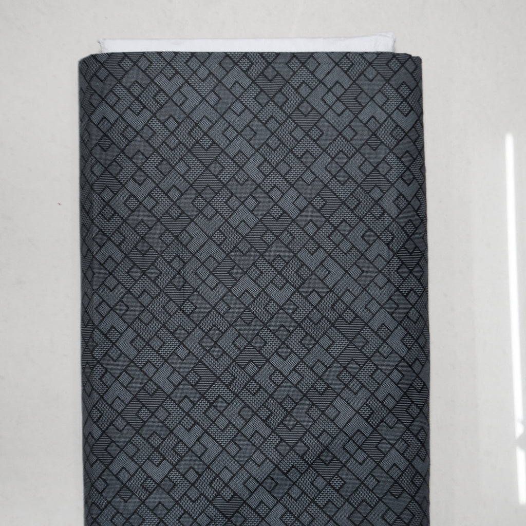 Black & White Geometric Basketweave